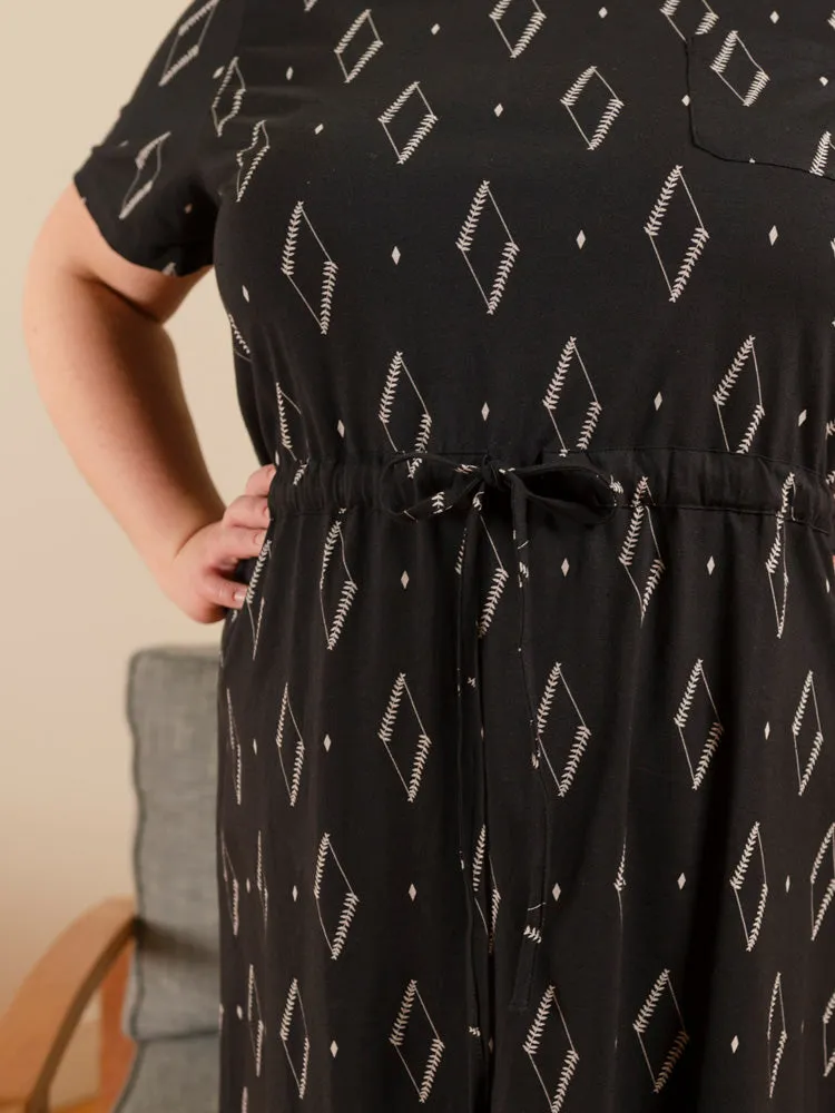 Abby Drawstring Plus Size Dress - Diamond Vine Black